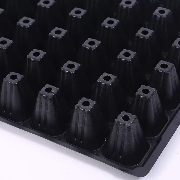 512 cell plastic seeding tray with hole